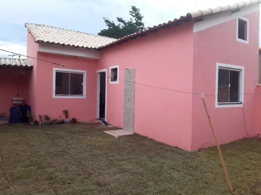 Foto 3 de Casa de Condomínio com 1 quarto à venda, 39m2 em Cabo Frio - RJ