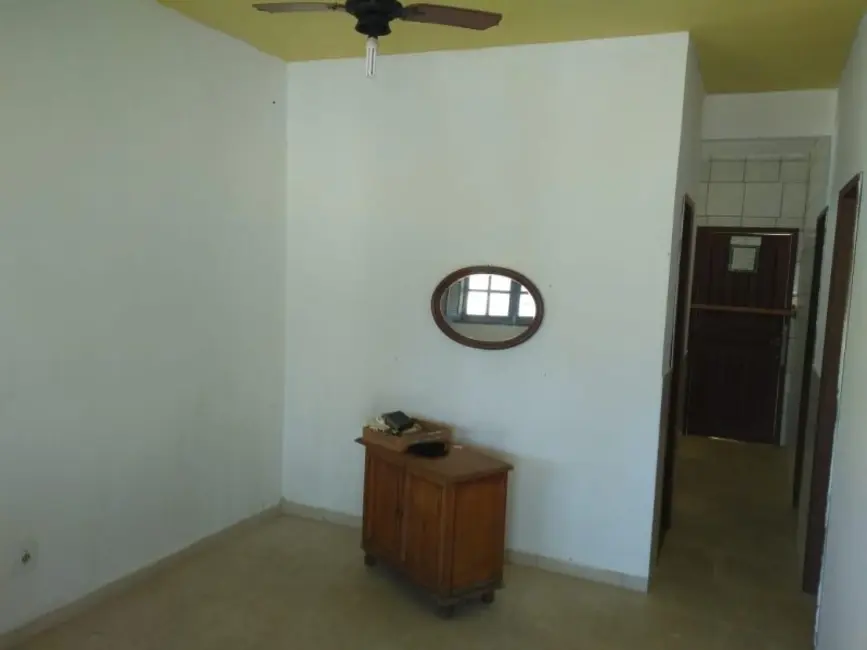 Foto 8 de Casa com 2 quartos à venda, 110m2 em Cabo Frio - RJ