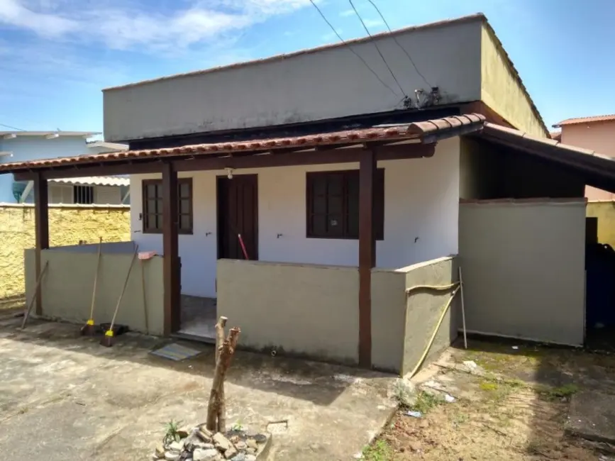 Foto 9 de Casa com 2 quartos à venda, 110m2 em Cabo Frio - RJ