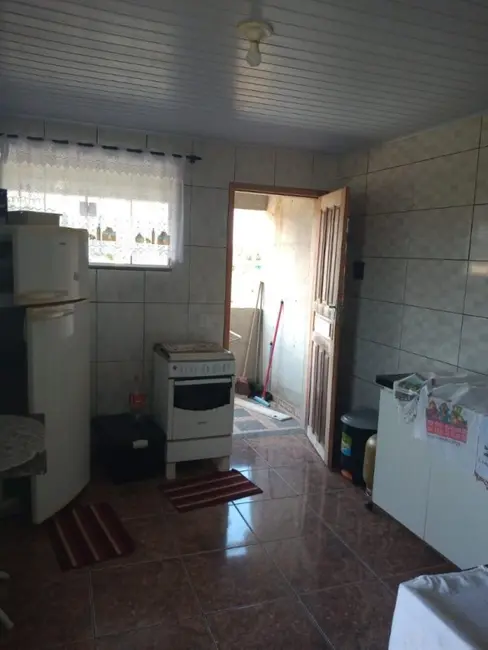 Foto 2 de Casa de Condomínio com 2 quartos à venda, 150m2 em Cabo Frio - RJ