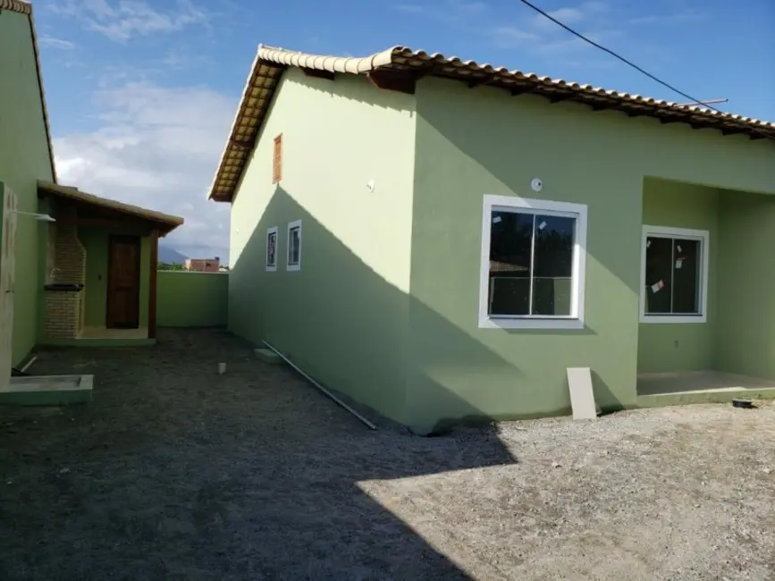 Foto 4 de Casa de Condomínio com 2 quartos à venda, 59m2 em Cabo Frio - RJ