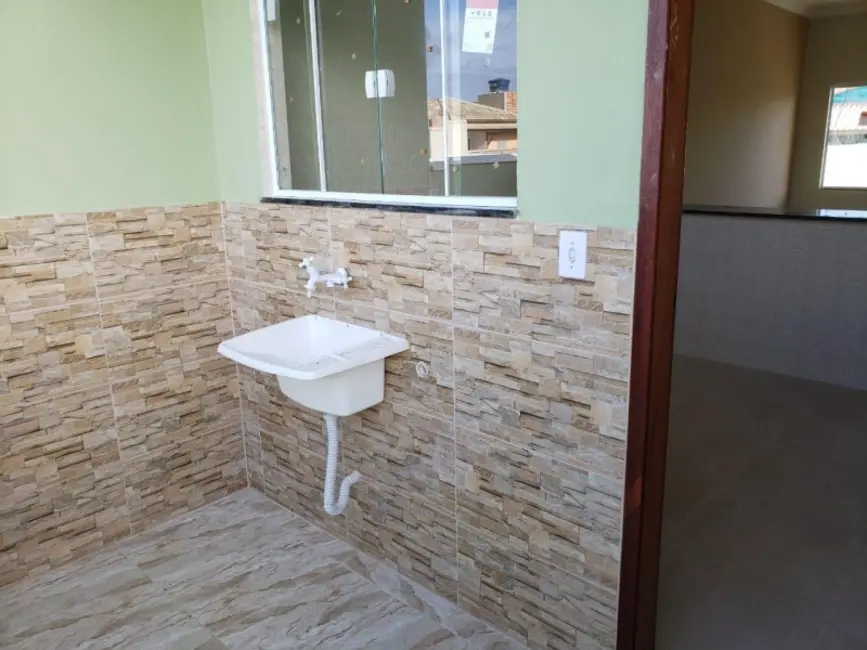 Foto 5 de Casa de Condomínio com 2 quartos à venda, 59m2 em Cabo Frio - RJ