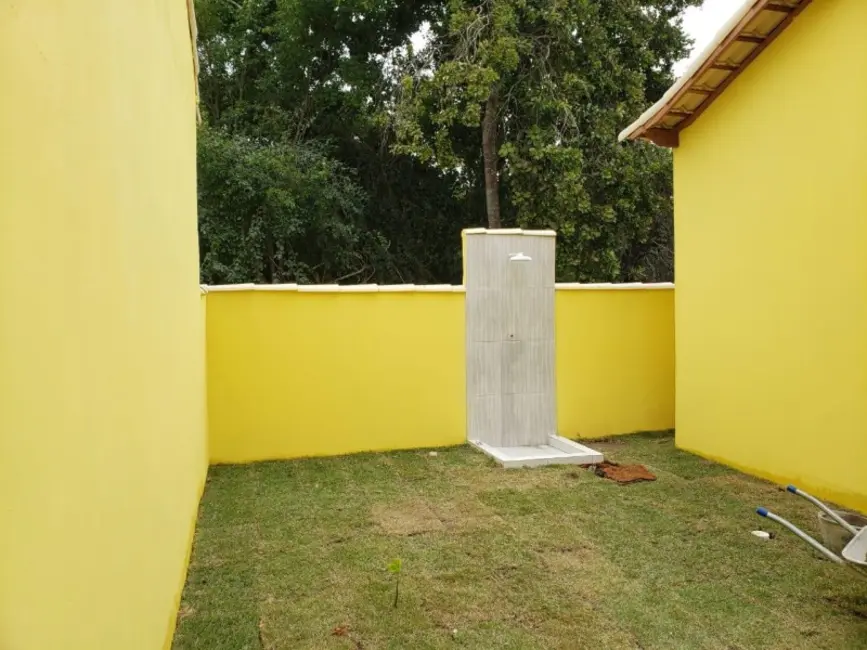 Foto 7 de Casa de Condomínio com 2 quartos à venda, 53m2 em Cabo Frio - RJ