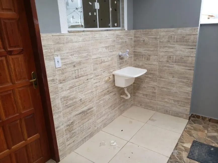 Foto 9 de Casa de Condomínio com 2 quartos à venda, 65m2 em Cabo Frio - RJ