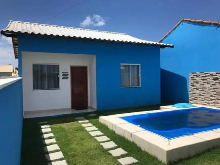 Foto 1 de Casa de Condomínio com 2 quartos à venda, 59m2 em Cabo Frio - RJ