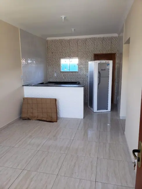 Foto 4 de Casa de Condomínio com 2 quartos à venda, 59m2 em Cabo Frio - RJ