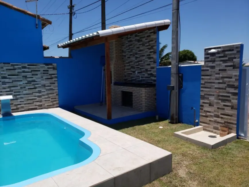 Foto 2 de Casa de Condomínio com 2 quartos à venda, 59m2 em Cabo Frio - RJ