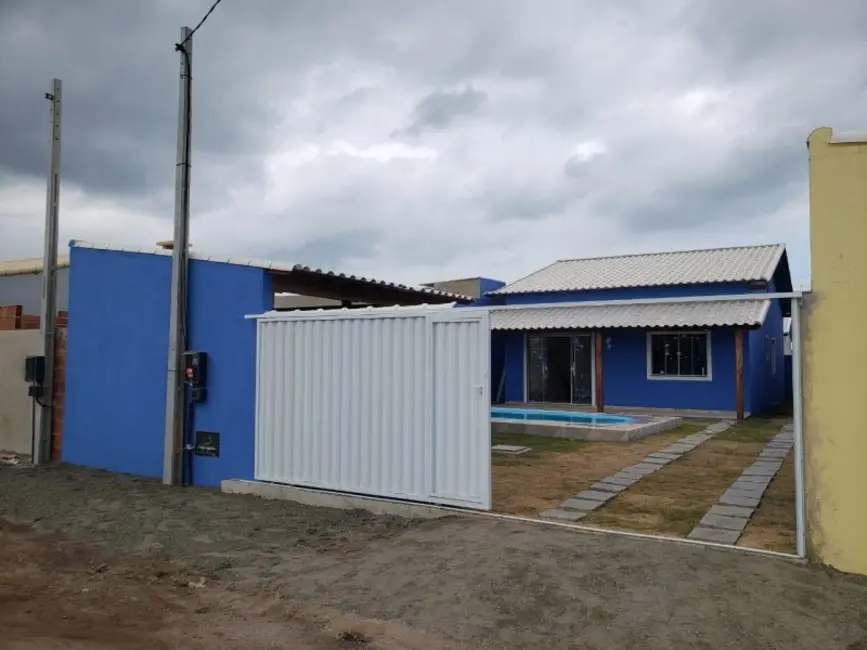 Foto 2 de Casa de Condomínio com 3 quartos à venda, 90m2 em Cabo Frio - RJ