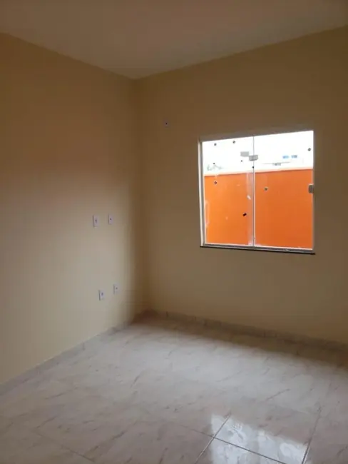 Casa de Condomínio com 2 quartos à venda, 69m2 em Cabo Frio - RJ - imagem 4 Foto 4 de Casa de Condomínio com 2 quartos à venda, 69m2 em Cabo Frio - RJ