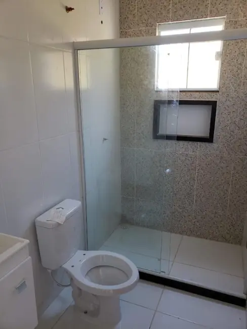 Foto 2 de Casa de Condomínio com 2 quartos à venda, 96m2 em Cabo Frio - RJ