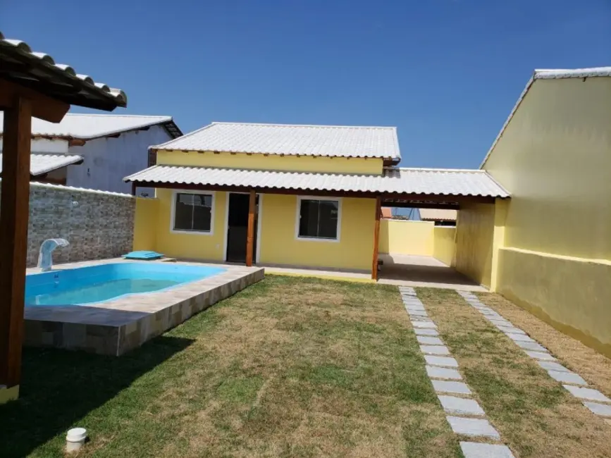 Foto 1 de Casa de Condomínio com 2 quartos à venda, 96m2 em Cabo Frio - RJ