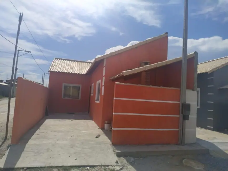 Foto 3 de Casa com 1 quarto à venda, 36m2 em Cabo Frio - RJ