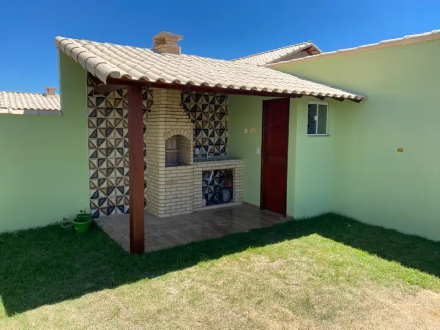Foto 4 de Casa de Condomínio com 2 quartos à venda, 54m2 em Cabo Frio - RJ