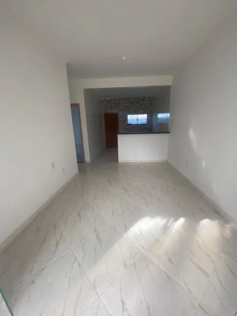 Foto 6 de Casa com 2 quartos à venda, 70m2 em Cabo Frio - RJ