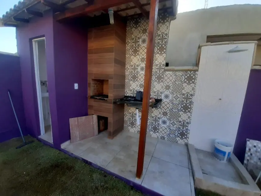 Foto 3 de Casa de Condomínio com 2 quartos à venda, 75m2 em Cabo Frio - RJ