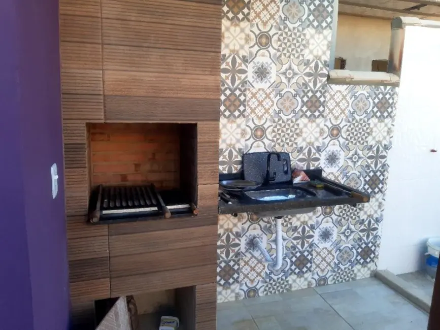 Foto 2 de Casa de Condomínio com 2 quartos à venda, 75m2 em Cabo Frio - RJ