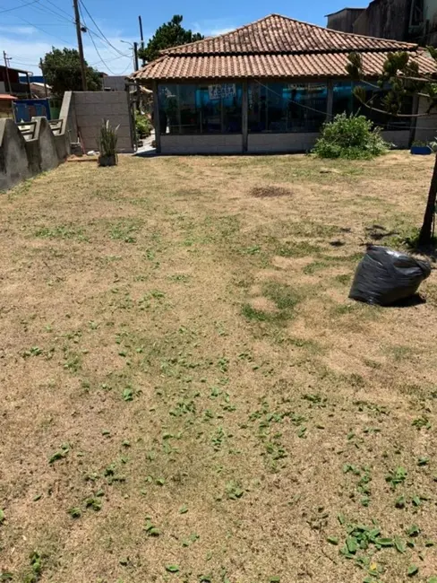 Foto 3 de Casa com 3 quartos à venda, 250m2 em Cabo Frio - RJ