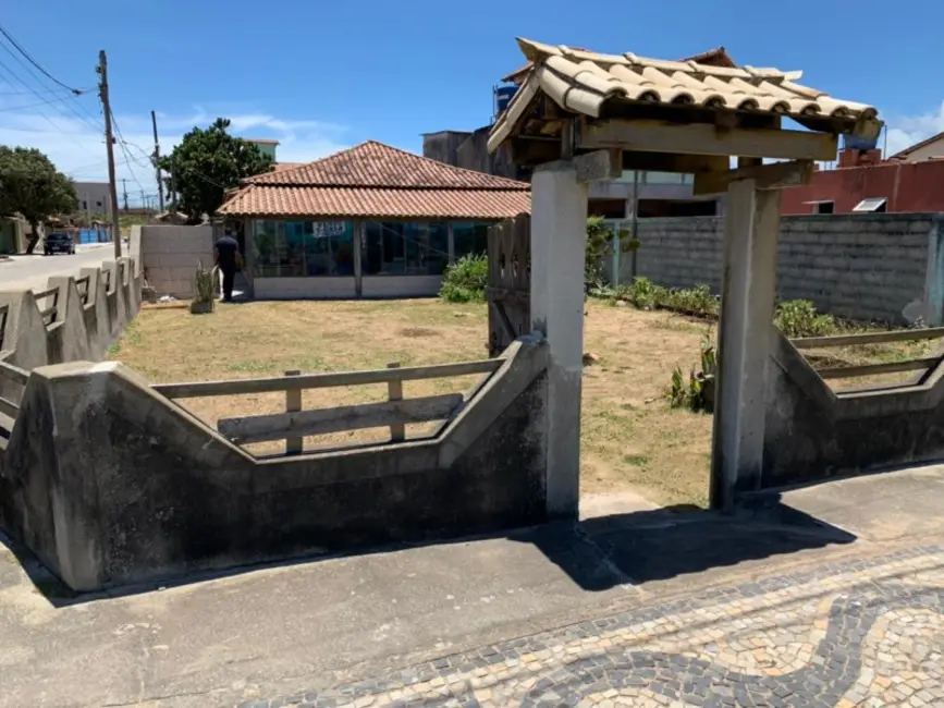 Foto 1 de Casa com 3 quartos à venda, 250m2 em Cabo Frio - RJ