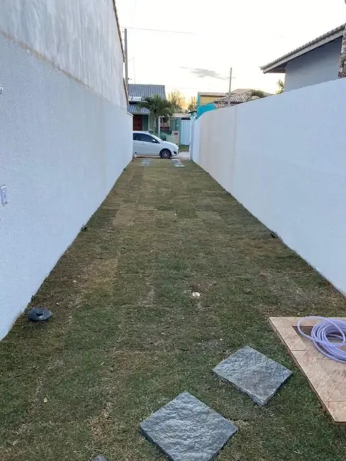 Foto 2 de Casa de Condomínio com 3 quartos à venda, 80m2 em Cabo Frio - RJ