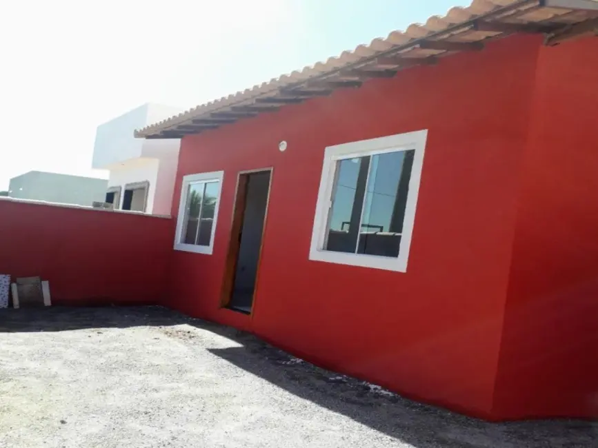 Foto 5 de Casa de Condomínio com 2 quartos à venda, 45m2 em Cabo Frio - RJ