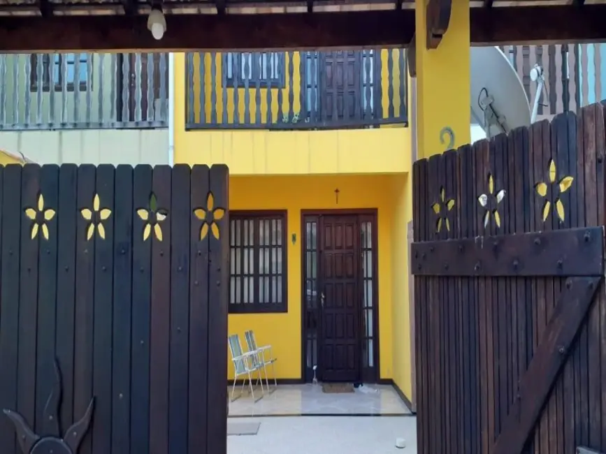 Foto 2 de Casa de Condomínio com 2 quartos à venda, 97m2 em Cabo Frio - RJ