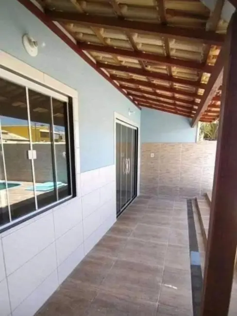 Casa de Condomínio com 2 quartos à venda, 70m2 em Cabo Frio - RJ - imagem 8 Foto 8 de Casa de Condomínio com 2 quartos à venda, 70m2 em Cabo Frio - RJ