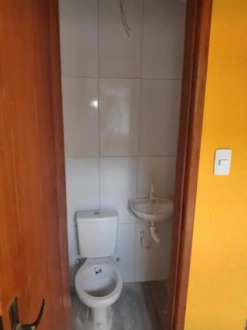 Casa de Condomínio com 2 quartos à venda, 70m2 em Cabo Frio - RJ - imagem 9 Foto 9 de Casa de Condomínio com 2 quartos à venda, 70m2 em Cabo Frio - RJ