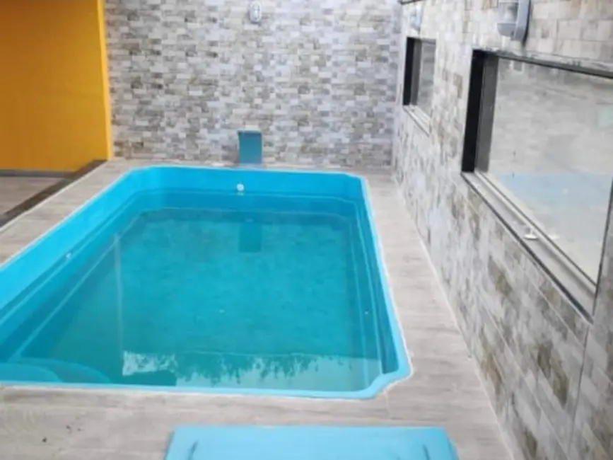 Casa de Condomínio com 2 quartos à venda, 70m2 em Cabo Frio - RJ - imagem 5 Foto 5 de Casa de Condomínio com 2 quartos à venda, 70m2 em Cabo Frio - RJ