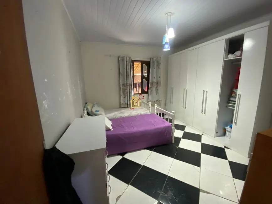 Foto 7 de Casa com 2 quartos à venda, 80m2 em Cabo Frio - RJ