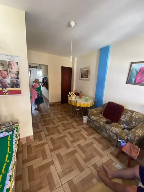 Casa com 2 quartos à venda, 60m2 em Cabo Frio - RJ - imagem 6 Foto 6 de Casa com 2 quartos à venda, 60m2 em Cabo Frio - RJ