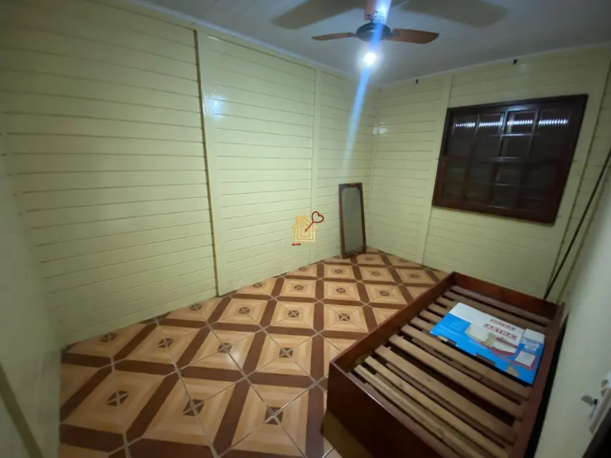 Foto 5 de Casa com 2 quartos à venda, 100m2 em Cabo Frio - RJ