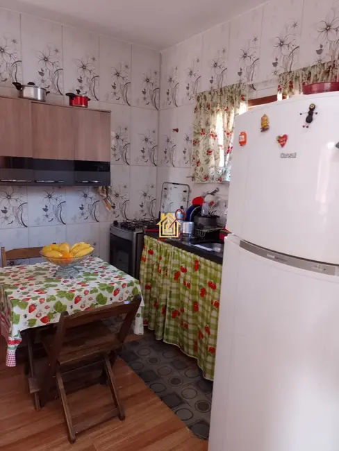 Casa de Condomínio com 1 quarto à venda, 40m2 em Cabo Frio - RJ - imagem 9 Foto 9 de Casa de Condomínio com 1 quarto à venda, 40m2 em Cabo Frio - RJ