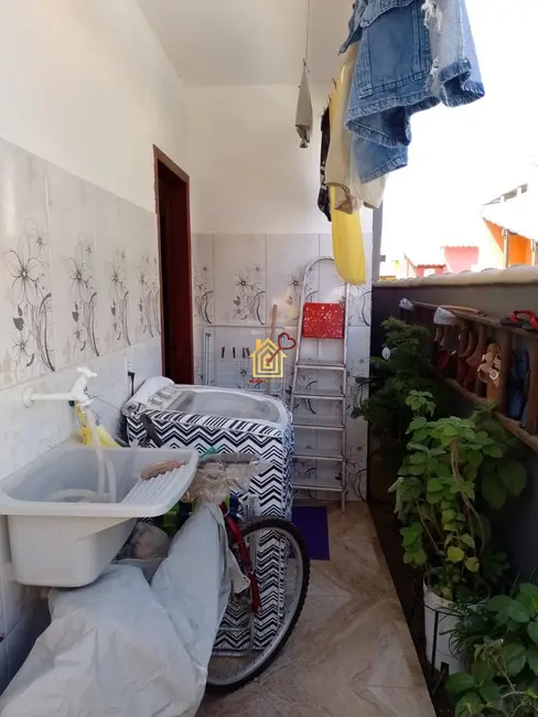Casa de Condomínio com 1 quarto à venda, 40m2 em Cabo Frio - RJ - imagem 6 Foto 6 de Casa de Condomínio com 1 quarto à venda, 40m2 em Cabo Frio - RJ