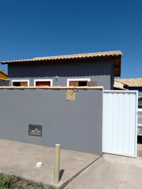 Foto 1 de Casa de Condomínio com 1 quarto à venda, 40m2 em Cabo Frio - RJ