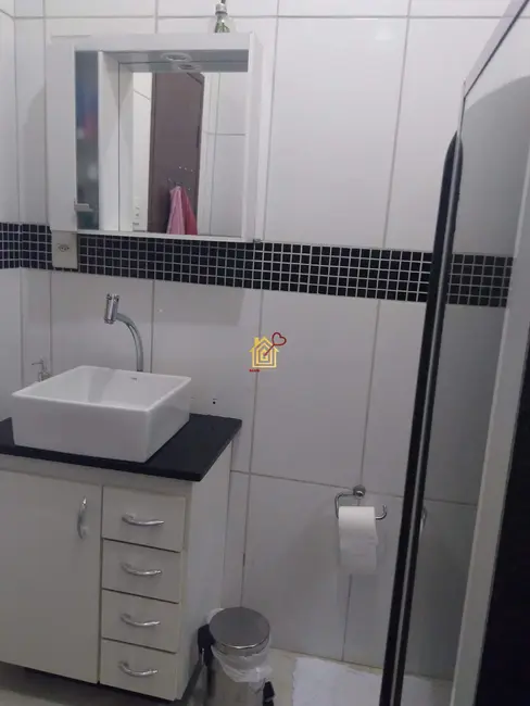 Foto 9 de Casa com 2 quartos à venda, 72m2 em Cabo Frio - RJ