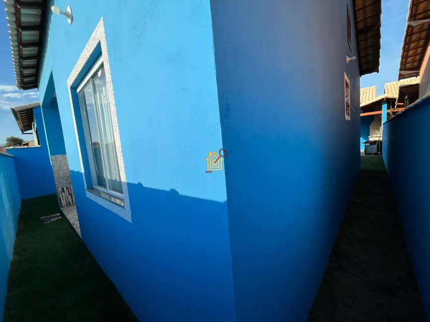 Foto 4 de Casa de Condomínio com 2 quartos à venda, 54m2 em Cabo Frio - RJ