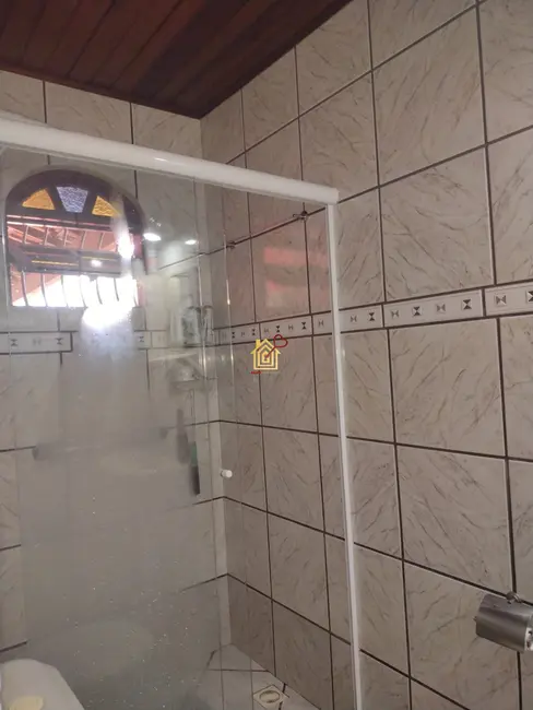 Foto 2 de Casa com 2 quartos à venda, 100m2 em Cabo Frio - RJ