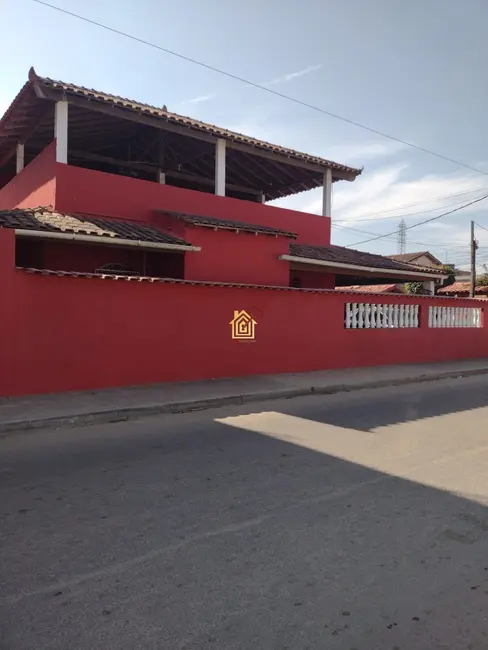 Foto 1 de Casa com 2 quartos à venda, 100m2 em Cabo Frio - RJ