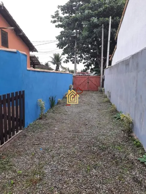 Foto 8 de Casa com 2 quartos à venda, 55m2 em Cabo Frio - RJ