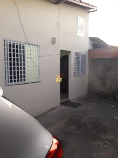 Foto 1 de Casa com 2 quartos à venda, 54m2 em Cabo Frio - RJ