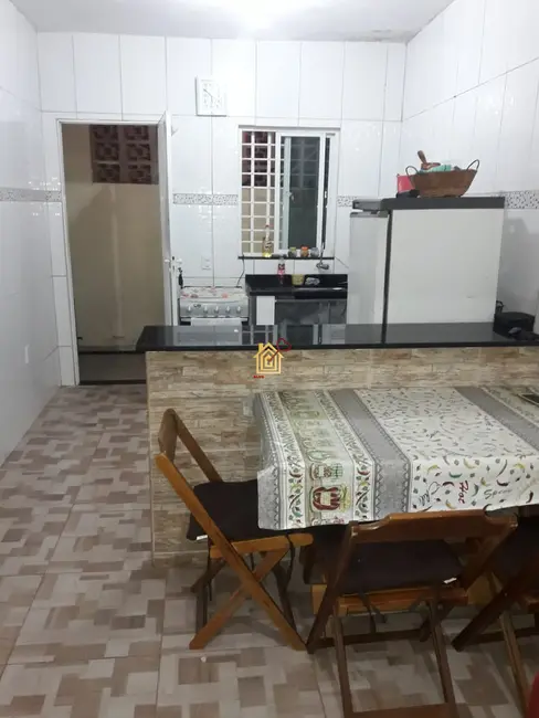 Foto 9 de Casa com 2 quartos à venda, 54m2 em Cabo Frio - RJ