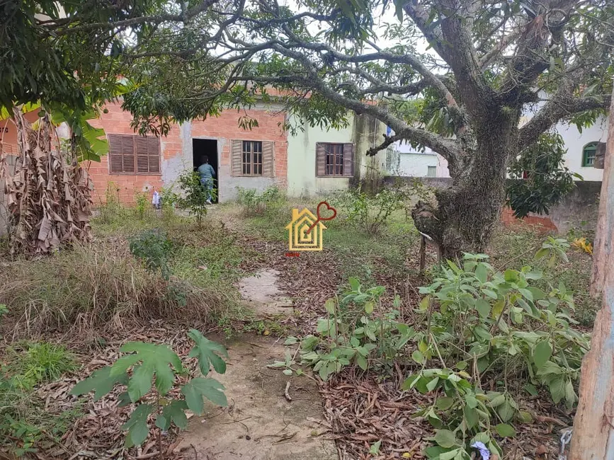 Foto 1 de Casa com 2 quartos à venda, 80m2 em Cabo Frio - RJ