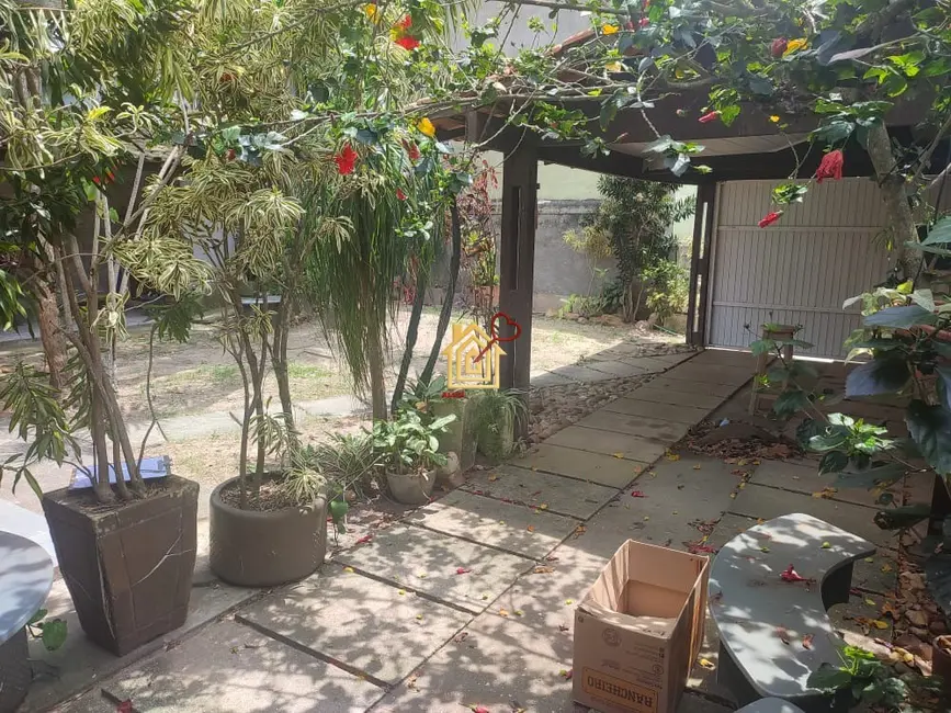 Foto 8 de Casa com 3 quartos à venda, 150m2 em Cabo Frio - RJ