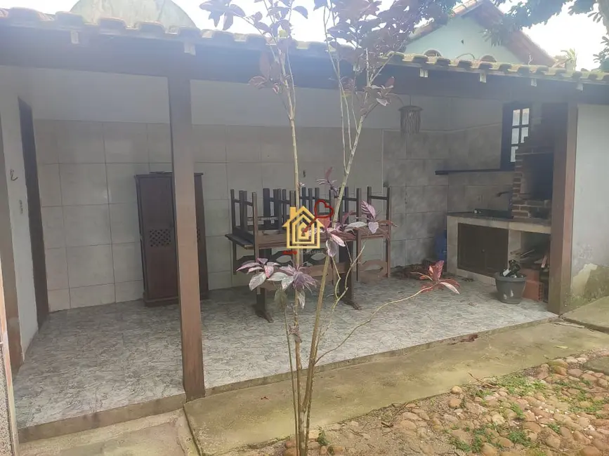 Foto 4 de Casa com 3 quartos à venda, 150m2 em Cabo Frio - RJ