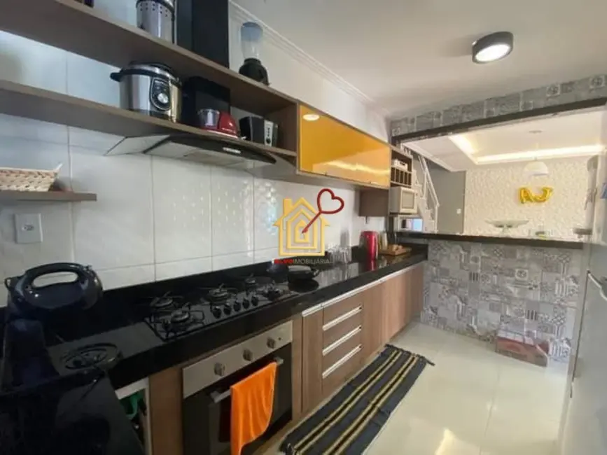 Foto 9 de Casa de Condomínio com 4 quartos à venda, 182m2 em Cabo Frio - RJ