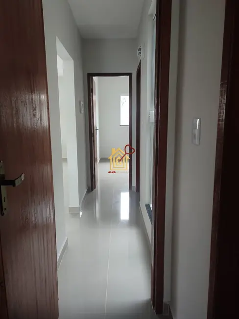 Casa com 2 quartos à venda, 65m2 em Cabo Frio - RJ - imagem 4 Foto 4 de Casa com 2 quartos à venda, 65m2 em Cabo Frio - RJ