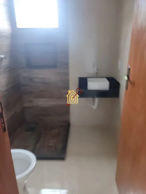 Foto 9 de Casa com 2 quartos à venda, 65m2 em Cabo Frio - RJ