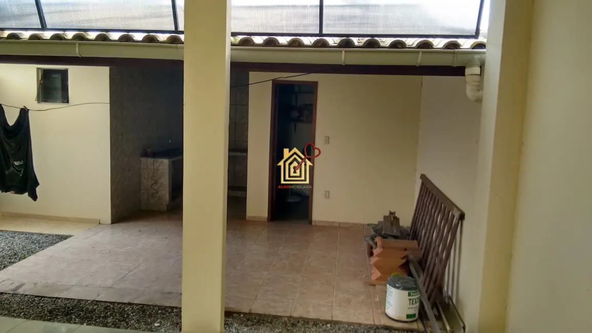 Foto 2 de Casa com 3 quartos à venda e para alugar, 150m2 em Cabo Frio - RJ