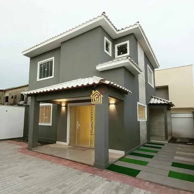 Foto 1 de Casa com 3 quartos à venda, 143m2 em Cabo Frio - RJ