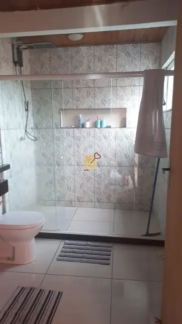 Foto 7 de Casa com 1 quarto à venda, 80m2 em Cabo Frio - RJ